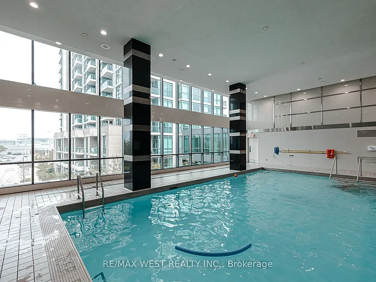 215 Sherway Gardens Rd #212 — Photo 35