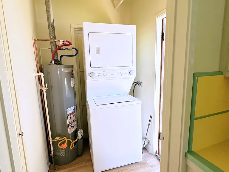 2304 Mira Vista Ave — Photo 10