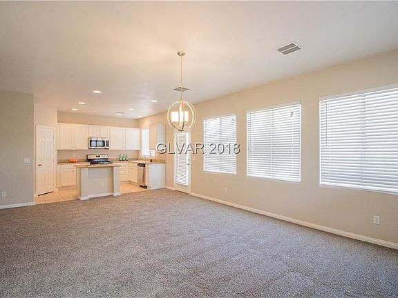 3rd image of 204 W La Madre Way