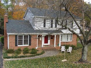 6807 Sunview Dr, Charlotte, NC 28210