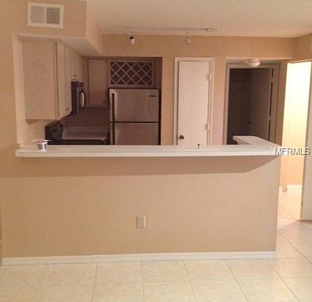 2nd image of 7280 Westpointe Blvd APT 814