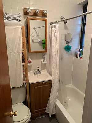 Rented by Bond New York | media 11