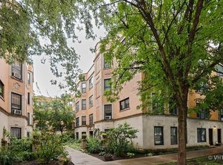 1223 W Granville Ave APT 3A, Chicago, IL 60660