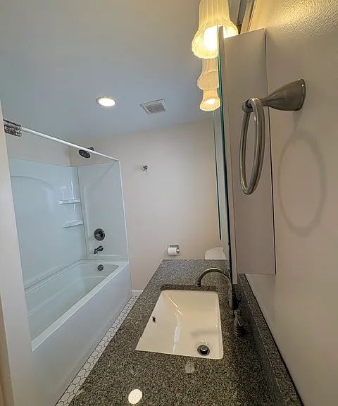 1105 Arnold Ave — Photo 16
