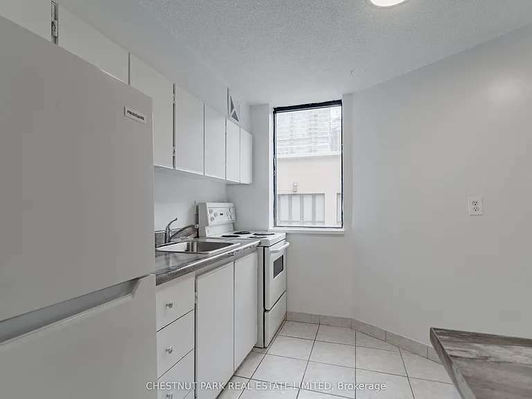 20 Saint Patrick St #220 — Photo 12