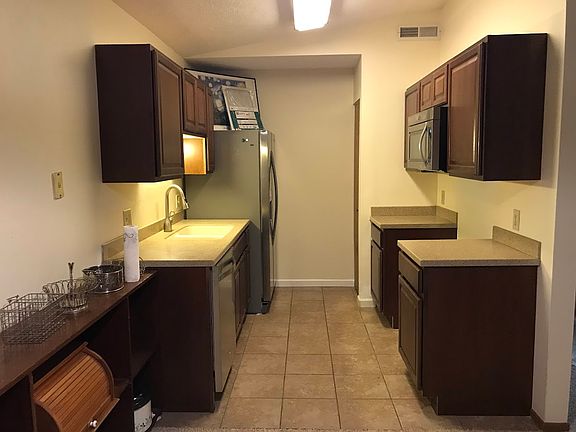 2nd image of 5237 Belle Isle Dr