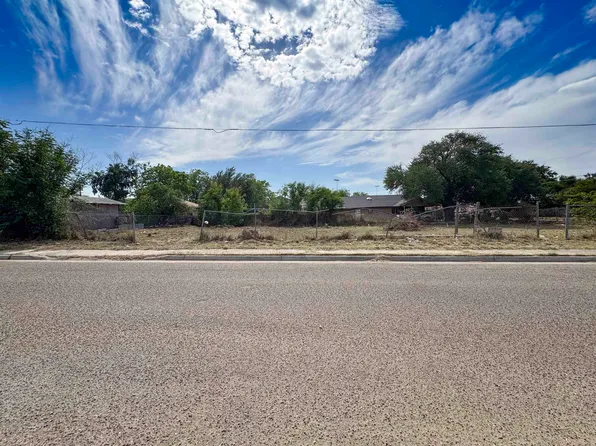 202 Loring Ave, Laredo, TX 78040