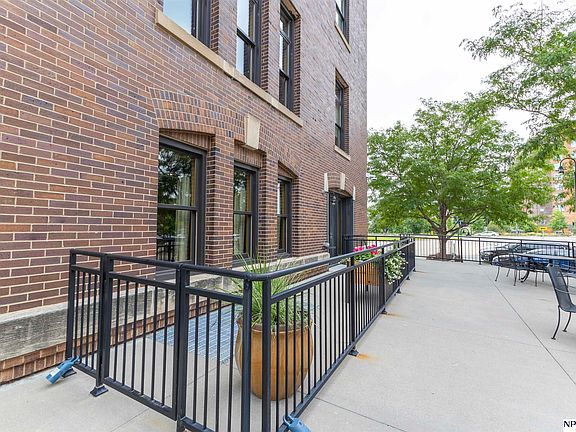 5th image of 105 S 9th St #301