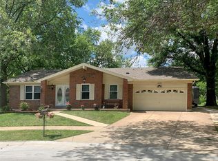 12155 Theiss Meadows Dr, Saint Louis, MO