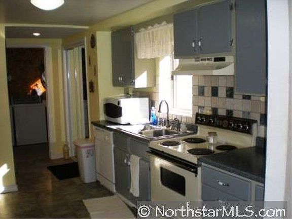 2nd image of 2730 93rd Ave NE