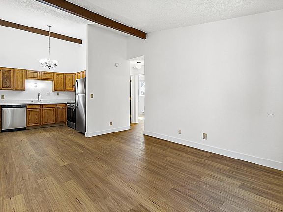 5th image of 417 22nd St SE Unit C