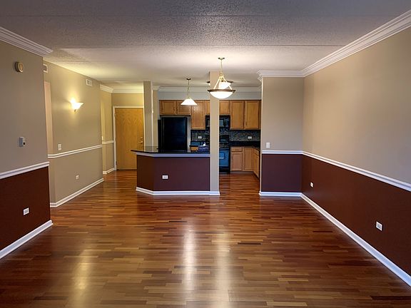 3rd image of 8747 W Bryn Mawr Ave APT 609