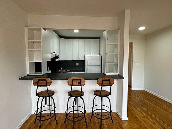 2nd image of 28-31 49th St #2A