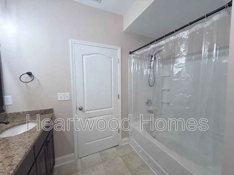 249 Blythe Creek Dr — Photo 9