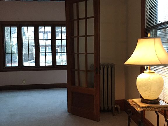 3rd image of 3214 Harriet Ave