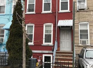 2413 West St, Union City, NJ 07087