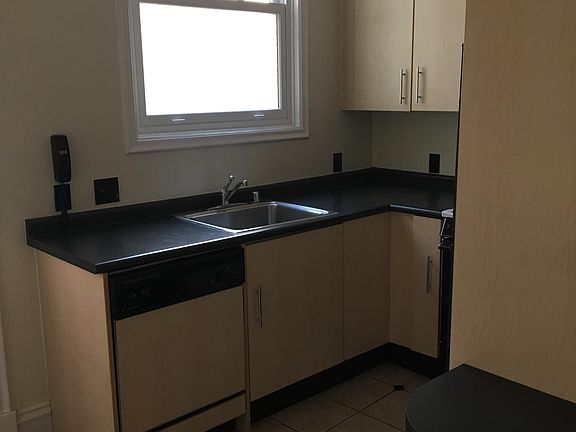 3rd image of 160 Mallorca Way APT 7