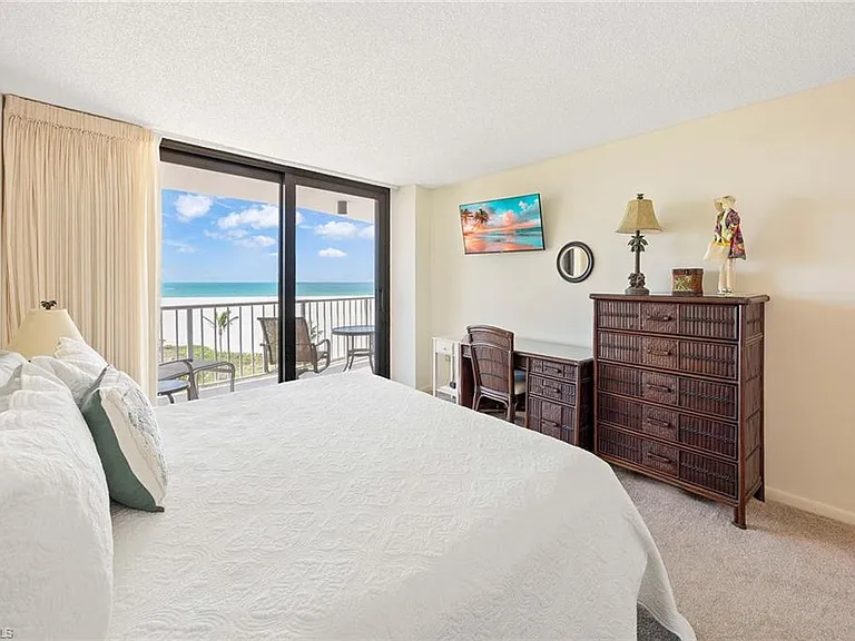 260 Seaview Ct #604 — Photo 13