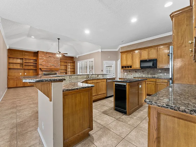 5309 Ridgefield Ct — Photo 14