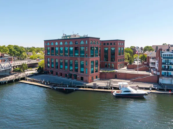 1 Harbour Place #4F, Portsmouth, NH 03801