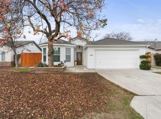 5663 E Grove Ave, Fresno, CA 93727