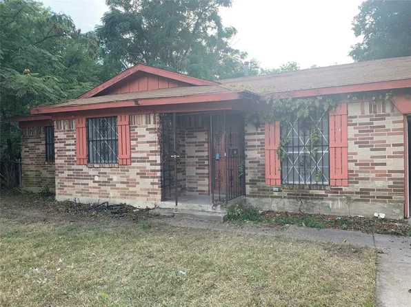 1267 Hidden Valley Dr, Dallas, TX 75241