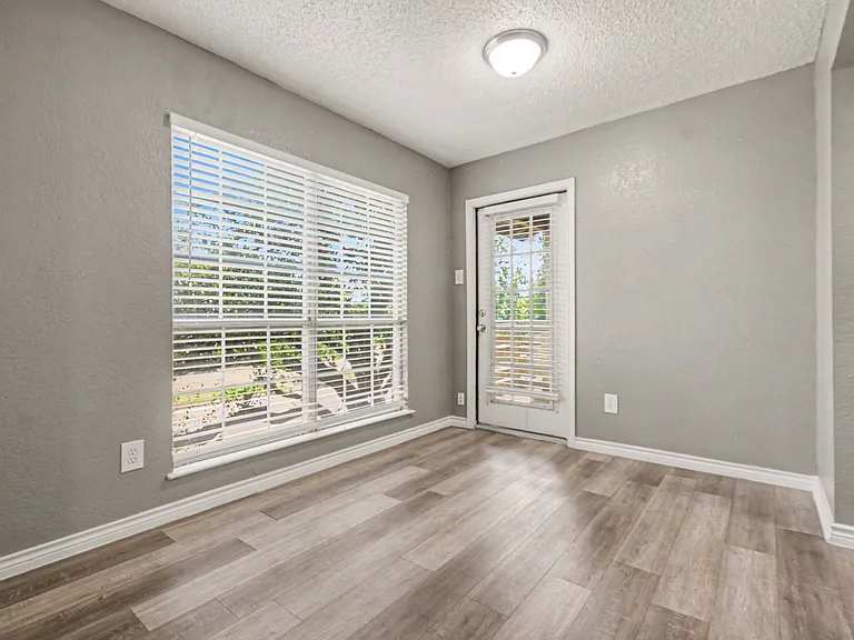 3645 W Northgate Dr #201 — Photo 7