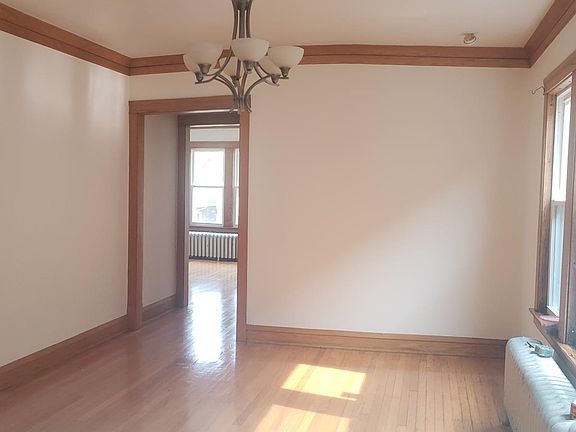 2nd image of 5247 W Henderson St #2