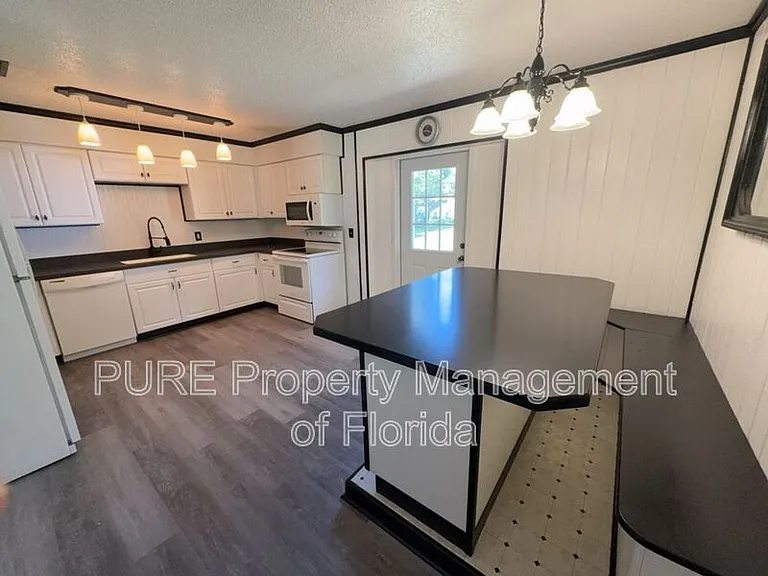 12300 SE 128th Ct — Photo 15