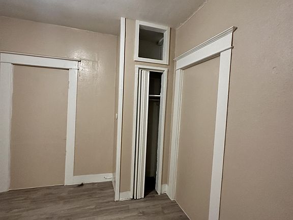 4th image of 314 N Nueces #B