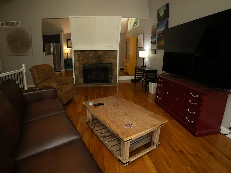 744 Starmist Ct NE — Photo 9
