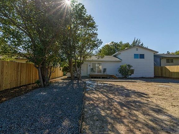 5th image of 158 Glenn Pl