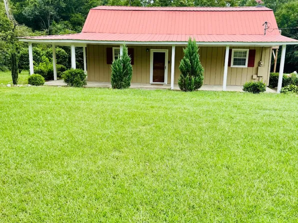 83 Smith Rd, Hokes Bluff, AL 35903