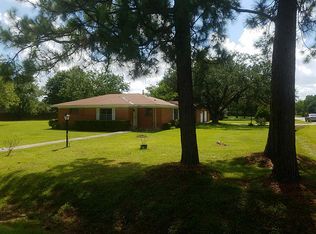 12602 Wellborn Rd, Brookside Village, TX 77581