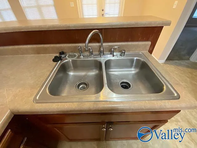 101 Summerford Ln — Photo 15