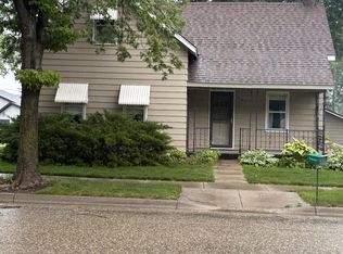 310 S 5th St, Henderson, MN 56044