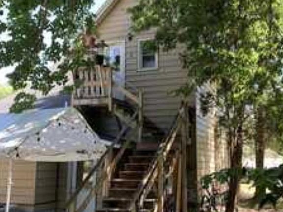 Private entrance to the top floor unit