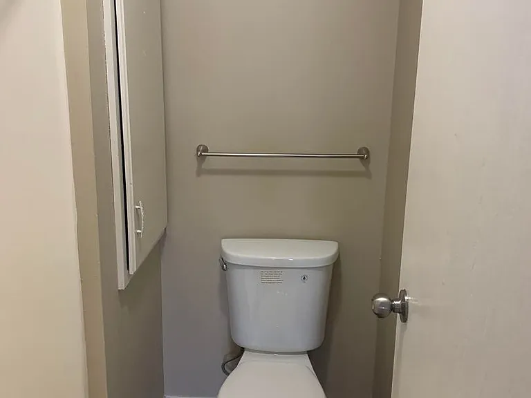 Superior Place Apartments — Photo 63