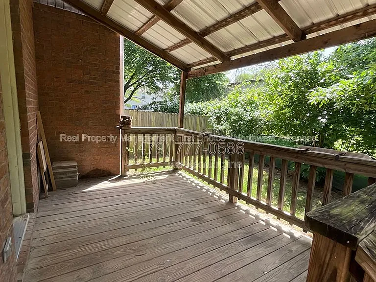 1511 N Bernice Dr — Photo 12