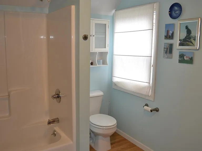 1425 Sigsbee St SE — Photo 8