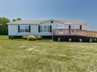 27171 Meadow Ln, Watertown, NY 13601