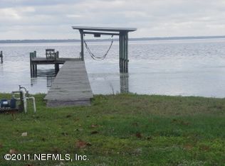 104 Crescent Lake Dr, Crescent City, FL 32112