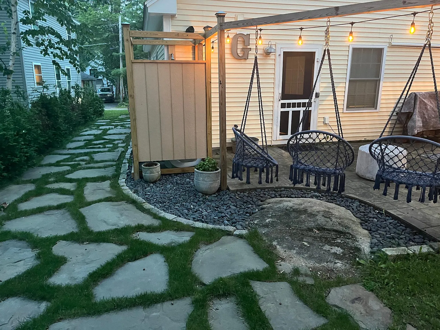 4 Joy Ln — Photo 2