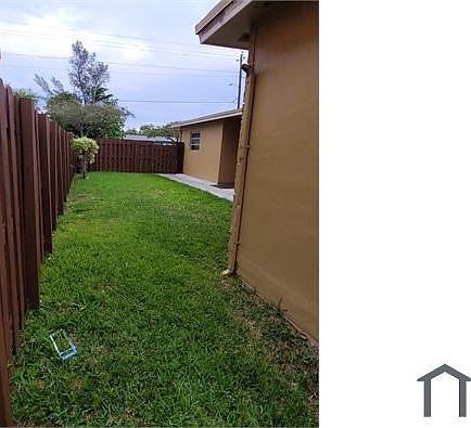 5th image of 2031 NW 64th Ave Unit B
