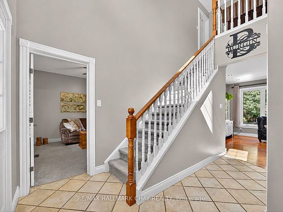 5th image of 51 Mary Jane Rd