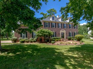 611 Rutherford Ln, Franklin, TN 37064