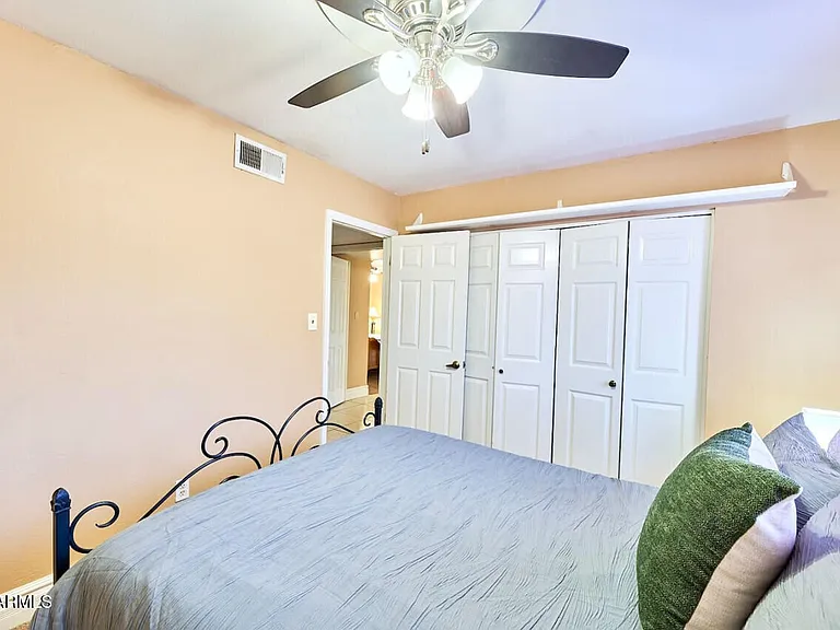 10450 N 77th Pl — Photo 7