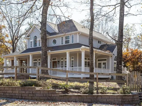 848 Old Five Notch Rd, Whitesburg, GA 30185