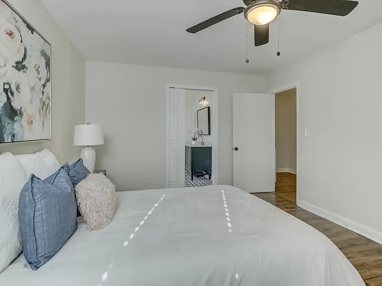 3325 Eastwood Dr — Photo 28