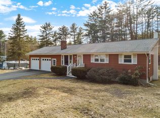 133 E Dunbarton Rd, Goffstown, NH 03045